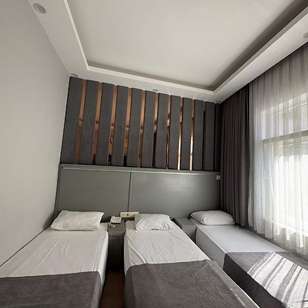Crowned Plus Hotel イスタンブール エクステリア 写真