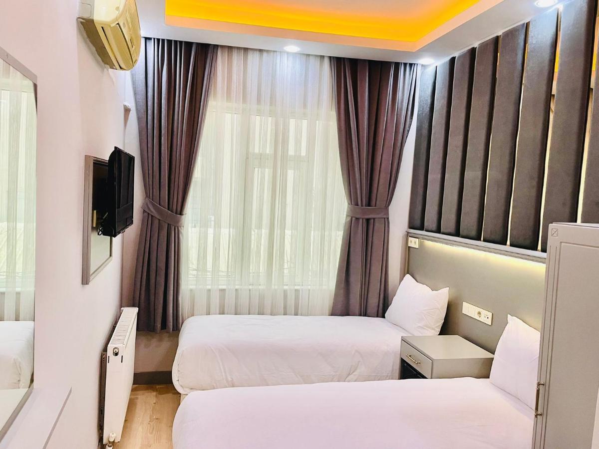 Crowned Plus Hotel イスタンブール エクステリア 写真