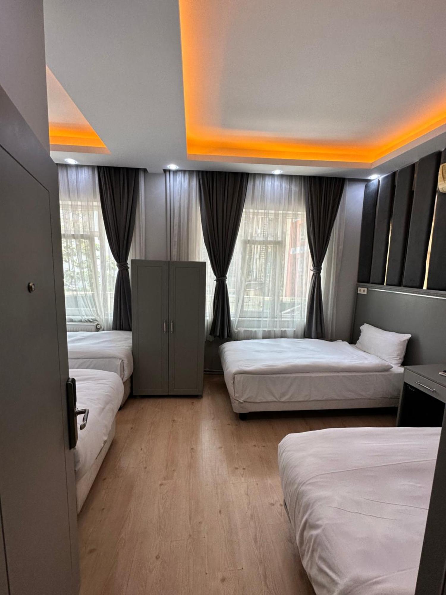 Crowned Plus Hotel イスタンブール エクステリア 写真
