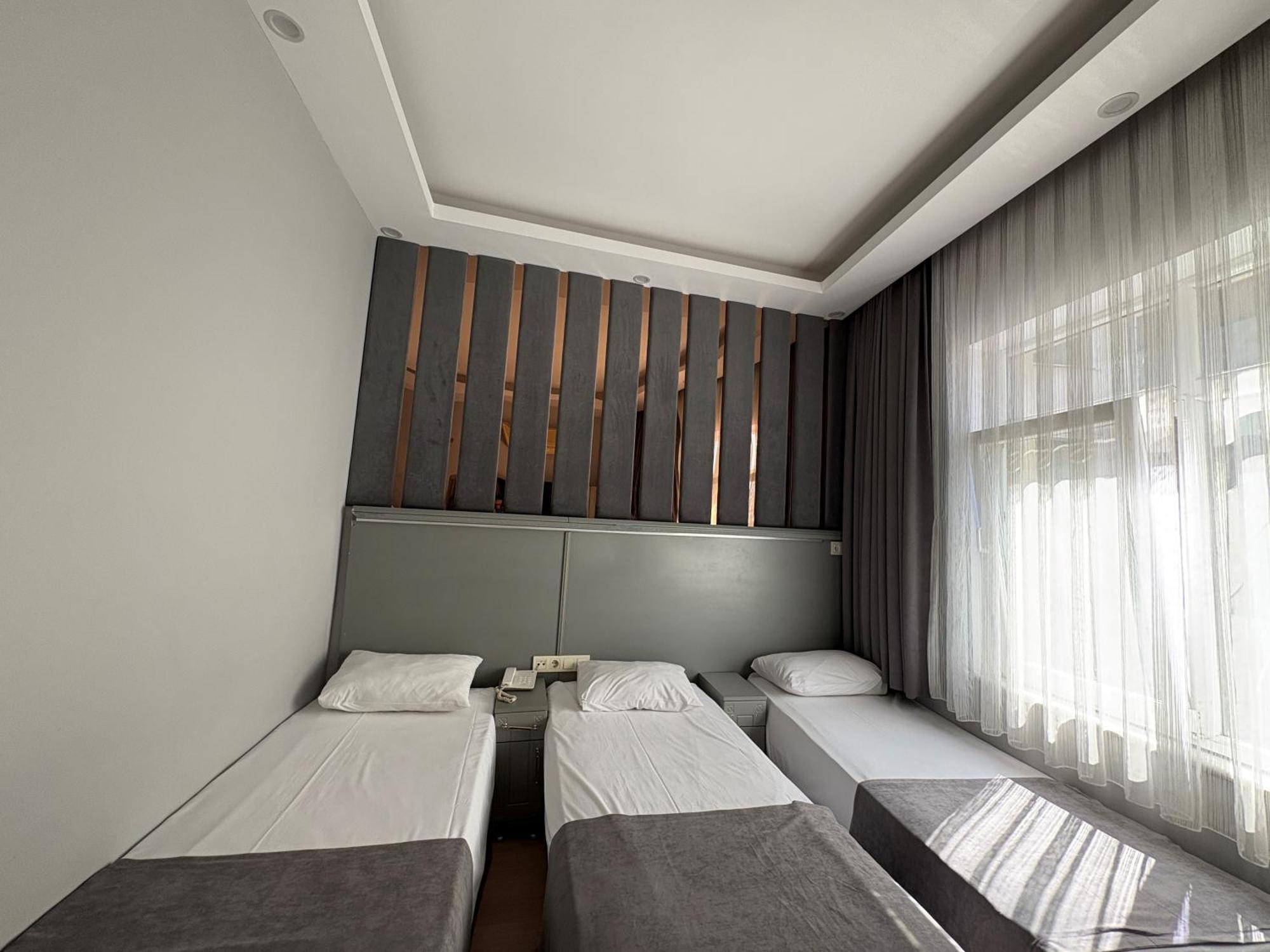 Crowned Plus Hotel イスタンブール エクステリア 写真